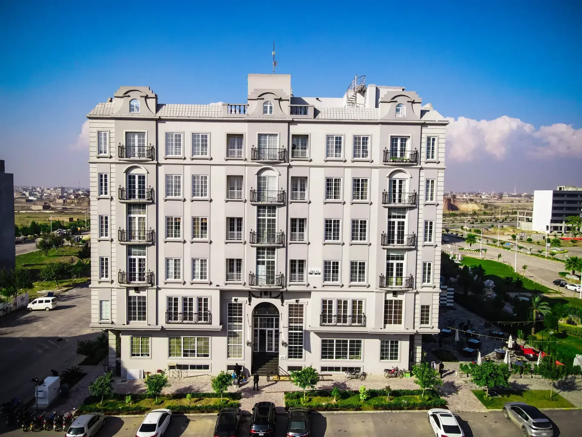1941Sqft 3 Bedroom Apartment for Sale – One Piccadilly Gulberg Greens - Luxury For Sale in Gulberg Greens, Islamabad
