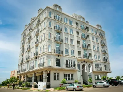 1941Sqft 3 Bedroom Apartment for Sale – One Piccadilly Gulberg Greens - Interior / Exterior Photo 2