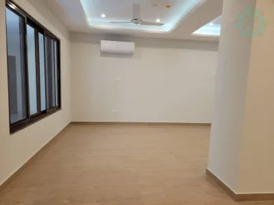 1395 Sqft 2 Bedroom Flat Apartment For Sale In Piccadilly Courtyard Bahria Town Phase 7 - Interior / Exterior Photo 3